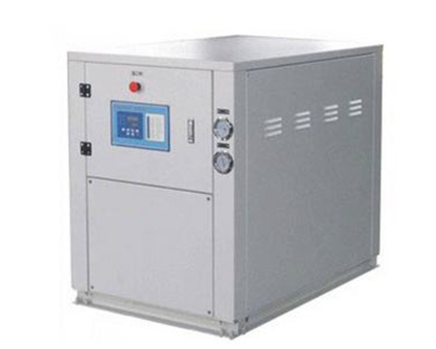 武汉水冷低温箱式冷冻机组